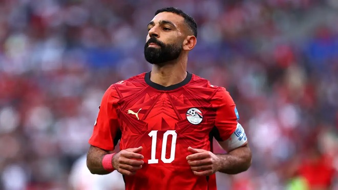 Ảnh bài viết Al-Ahli nhắm Mohamed Salah để thay thế Riyad Mahrez