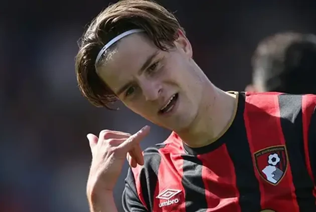 Alex Scott là một trong hai mục tiêu được Man Utd quan tâm đặc biệt. Ảnh: Sky Sports