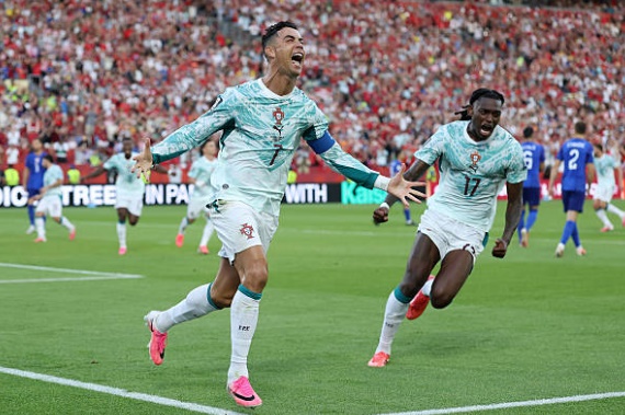 Ảnh bài viết Bồ Đào Nha 1-1 Croatia: Ronaldo đá pen thành công