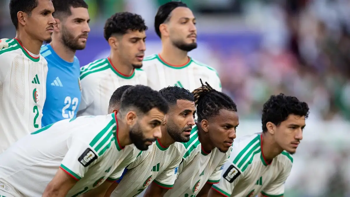 Algeria trả giá vì những sai lầm quen thuộc. Ảnh: Erin Chang/ISI Photos.
