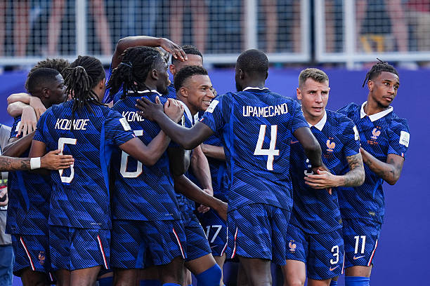 Ảnh bài viết Chấm điểm tuyển Pháp: Mbappe thể hiện bản lĩnh; Olise gặp khó