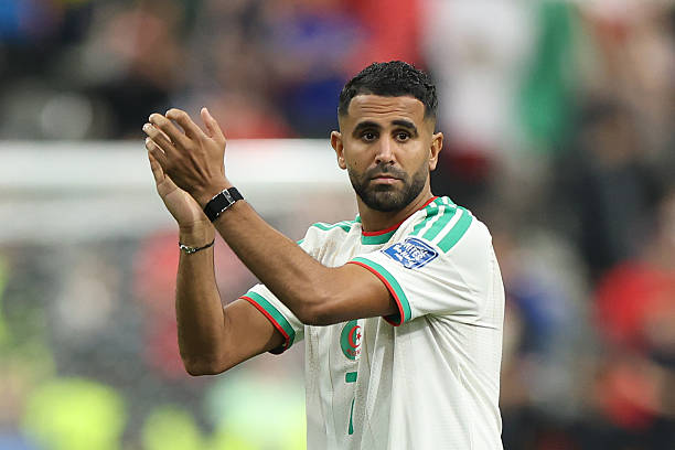Ảnh bài viết Mahrez rời Al Ahli sau khi giã từ sự nghiệp quốc tế