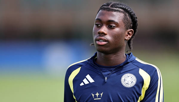 Ảnh bài viết Tin đồn chuyển nhượng tối 5/7: Man City nhắm Jeremy Monga; Como quyết tâm chiêu mộ Chalobah
