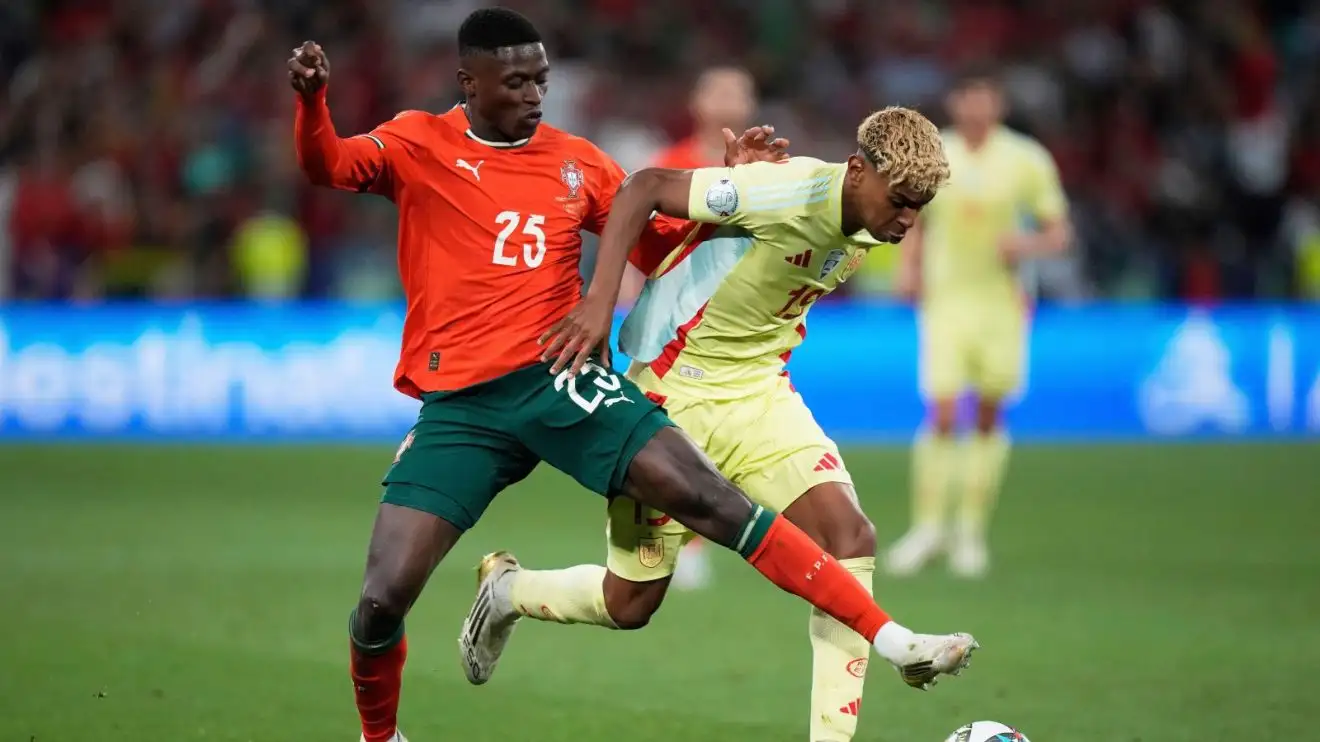 Yamal từng thua Mendes ở chung kết Nations League. Ảnh: football365.