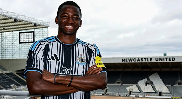 Bazoumana Toure là tân binh của Newcastle. (Ảnh: Getty Images)
