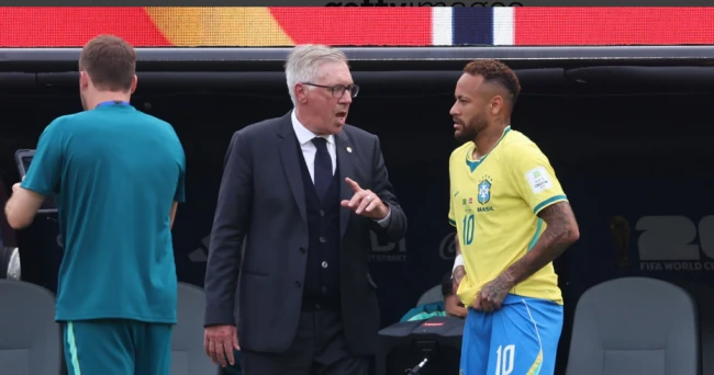 Ancelotti thất bại với canh bạc mang tên Neymar. Ảnh: Getty Images.