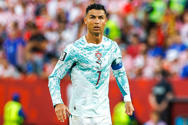 Cristiano Ronaldo từng có 10 lần cùng Bồ Đào Nha chạm trán Tây Ban Nha trong quá khứ. Ảnh: Getty Images.