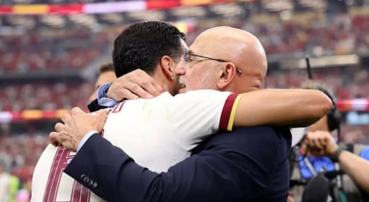 HLV Luis de la Fuente đánh giá cao Ronaldo. Ảnh: Getty Images.