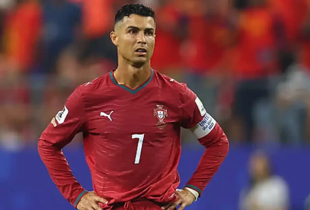 Ảnh bài viết Rooney ủng hộ BĐN thoát khỏi cái bóng của Ronaldo