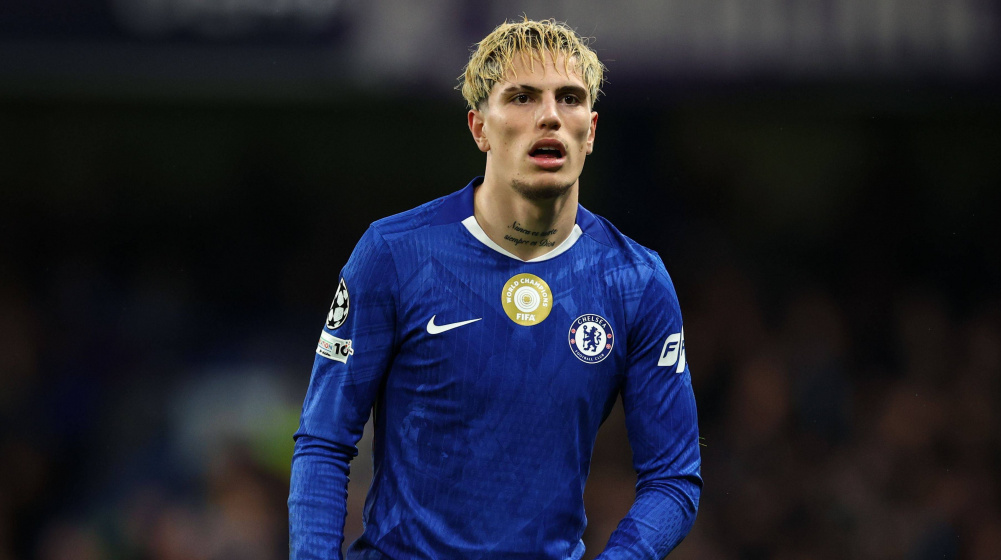 Chelsea đang muốn bán Garnacho. Ảnh: Imago.