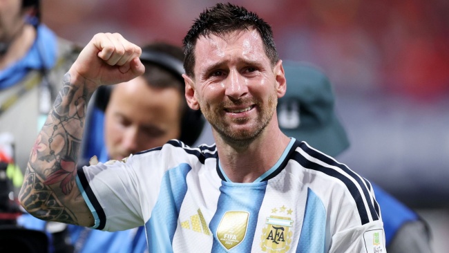 Ảnh bài viết Thiên tài Messi tỉnh giấc giải cứu Argentina trước Ai Cập