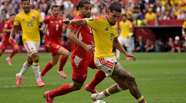 Ảnh bài viết Daniel Munoz tin số phận đã an bài cho tuyển Colombia