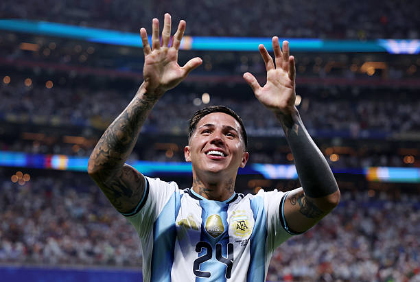 Enzo Fernandez tỏa sáng trong trận đấu với Ai Cập. Ảnh: Getty Images