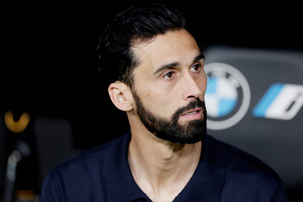 Ảnh bài viết Arbeloa chính thức dẫn dắt Fulham với bản hợp đồng 3 năm