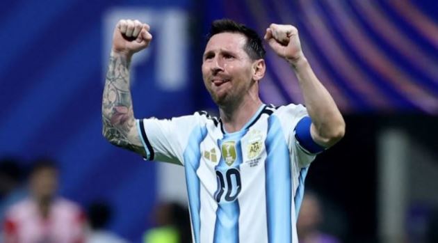 Ảnh bài viết Beckham xúc động tôn vinh Messi sau trận thắng Ai Cập
