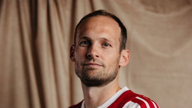 Ảnh bài viết Daley Blind lần thứ 3 khoác áo Ajax