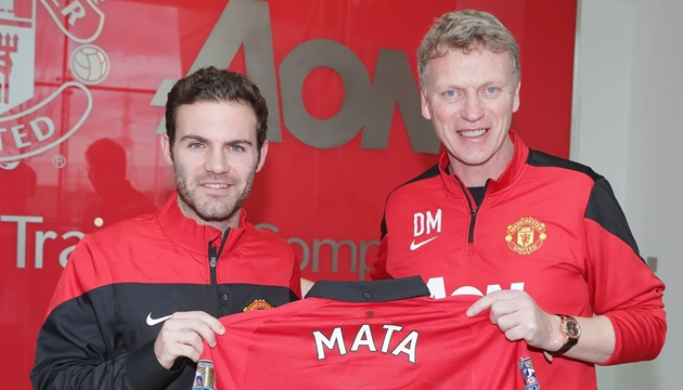 Juan Mata là một trong những thương vụ đình đám từ Chelsea đến Man United trong thế kỷ 21. (Ảnh: Getty Images)