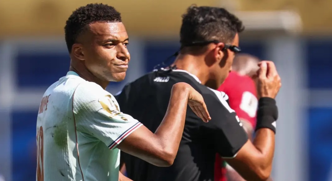 Ảnh bài viết Haaland lên tiếng về quả penalty của Mbappe tại World Cup