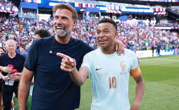 Ảnh bài viết Klopp từng dùng chuyên cơ bí mật săn chữ ký Mbappe