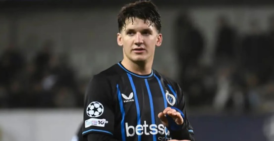 Tzolis đang trong tầm ngắm của Arsenal. Ảnh: Getty Images.