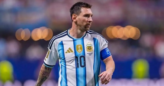 Ảnh bài viết HLV tuyển Tây Ban Nha ngả mũ trước Messi