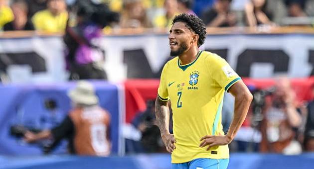 MU bất ngờ rút lui vụ Ederson. Ảnh: Getty Images.