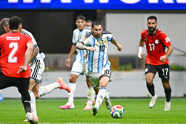 Argentina đã thể hiện được bản lĩnh trong khó khăn. Ảnh: Getty Images
