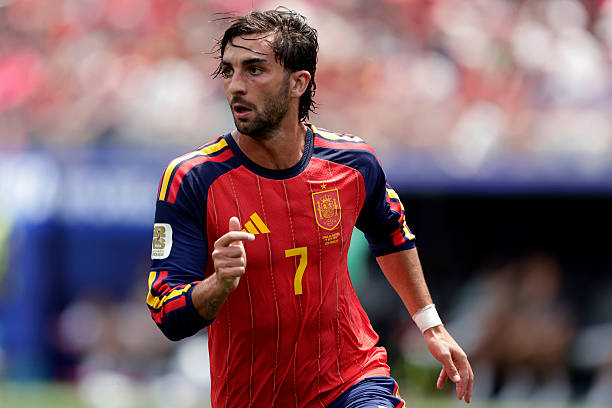 Ferran Torres có thể gia nhập PSG ở mùa hè năm nay. Ảnh: Getty Images