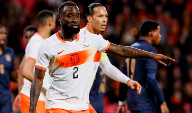 Ảnh bài viết Lutsharel Geertruida trở thành mục tiêu của cả Arsenal và Liverpool