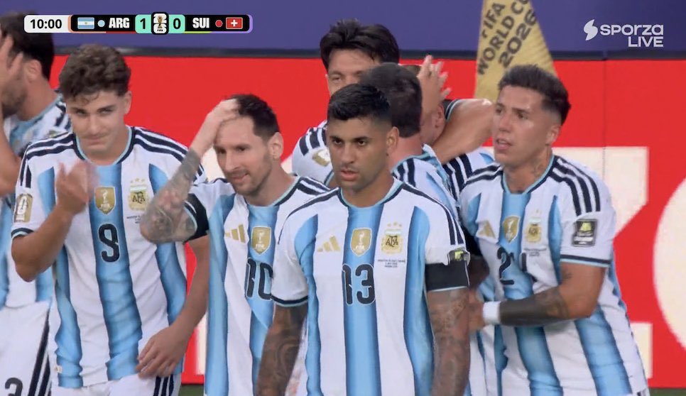 Ảnh bài viết Argentina 1-0 Thụy Sĩ: Messi kiến tạo cho Mac Allister mở tỷ số