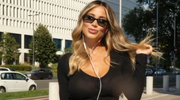 Ảnh bài viết MC World Cup Diletta Leotta gây sốt với vóc dáng thon gọn