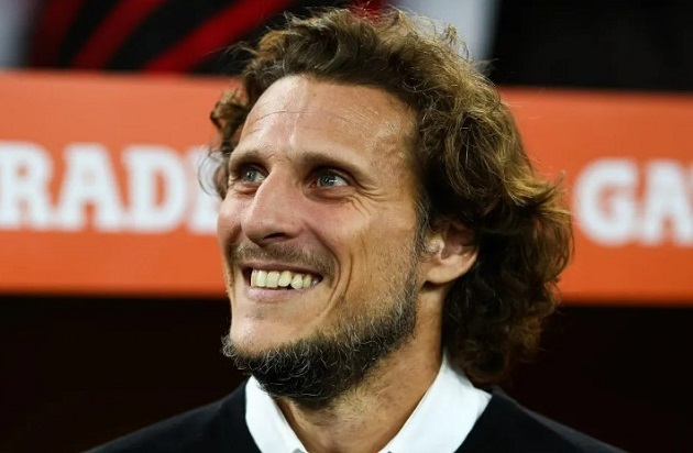 Ảnh bài viết Uruguay nhắm Diego Forlan sau cú sốc World Cup
