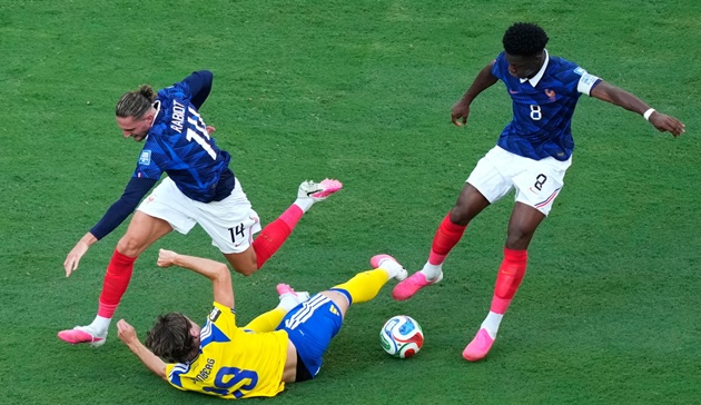 Rabiot và Tchouameni sẽ dẫn dắt tuyến giữa đấu với Rodri. (Getty Images)