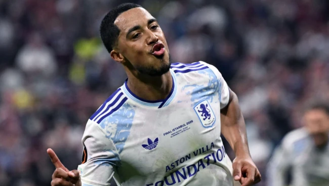 Ảnh bài viết Tielemans là bệ phóng hoàn hảo cho Mainoo và Andrey Santos?