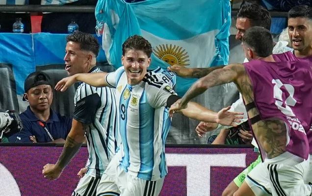 Argentina hay Anh sẽ hưởng niềm vui chiến thắng? Ảnh: Getty Images.