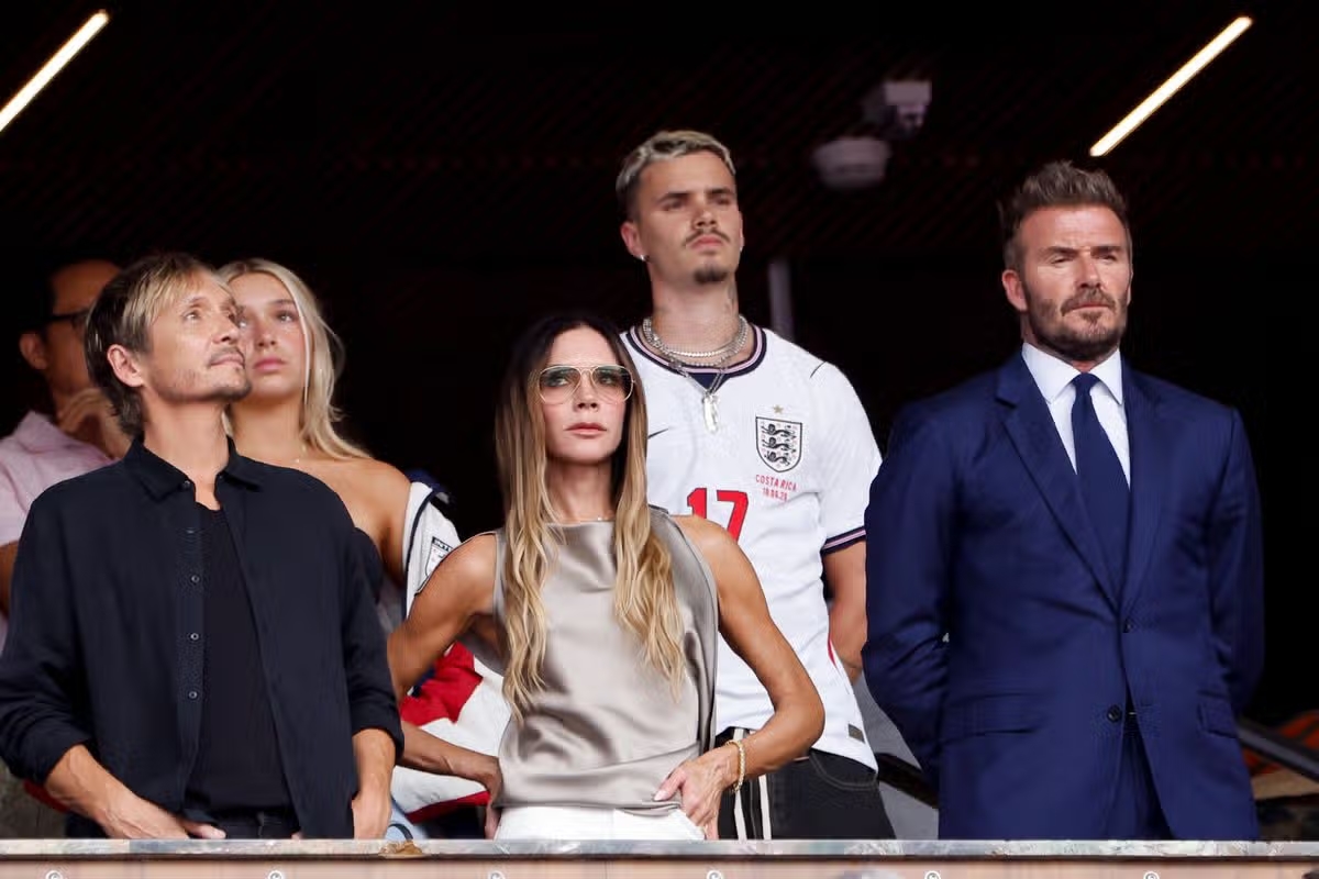 Ảnh bài viết Beckham bênh vực vợ vụ biểu cảm lạnh tanh ở World Cup
