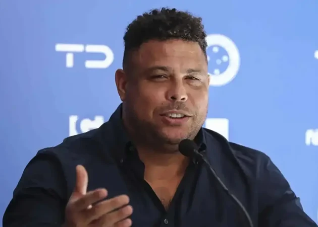 Ảnh bài viết Ronaldo ra mặt bảo vệ khi Neymar bị ép chốt tương lai