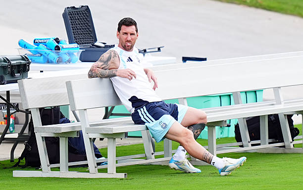 ĐT Anh cần có kế hoạch phong toả Messi. Ảnh: Getty Images.
