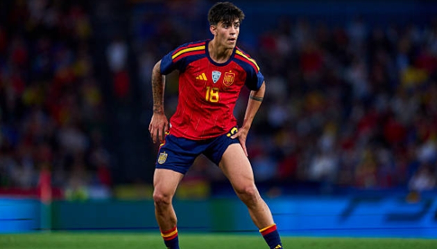 Bernal không muốn rời Barcelona. (Ảnh: Getty Images)