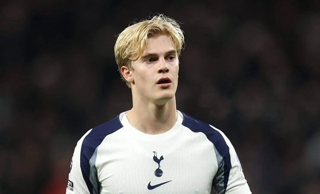 Ảnh bài viết Tottenham từ chối bán Lucas Bergvall cho Nottingham Forest
