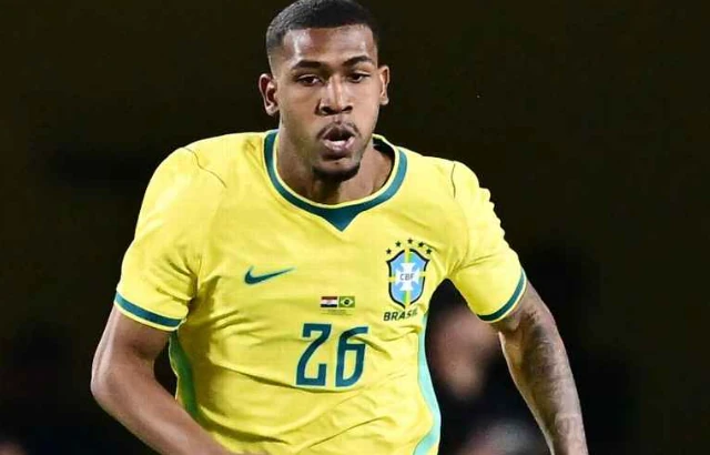Ryan lọt tầm ngắm Liverpool. Ảnh: Getty.