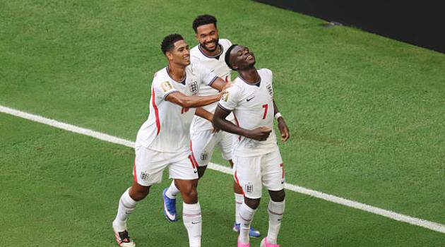Saka nổi bật với hat-trick. Ảnh: Getty Images.