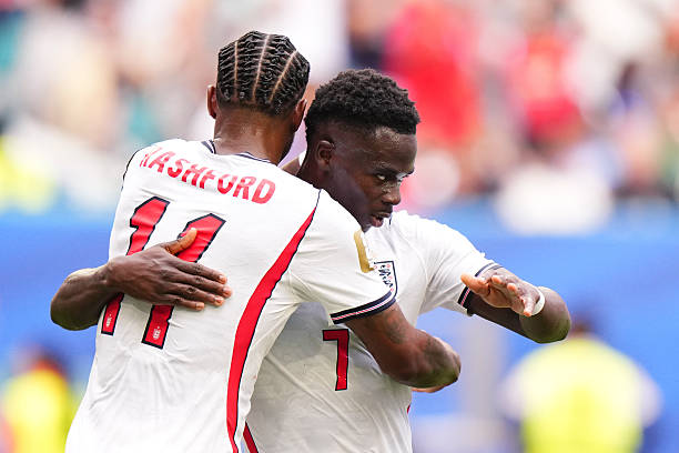 Rashford đã kiến tạo cho Saka ghi bàn. Ảnh: Getty.