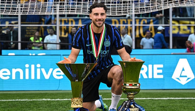 Ảnh bài viết Man Utd đàm phán chiêu mộ Carlos Augusto giá 25 triệu bảng