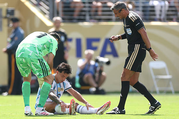 Ảnh bài viết Tây Ban Nha 0-0 Argentina: Argentina tổn thất nhân sự nơi hàng thủ