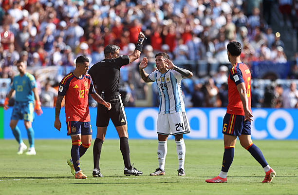 Ảnh bài viết Tây Ban Nha 0-0 Argentina: Enzo Fernandez nhận thẻ đỏ