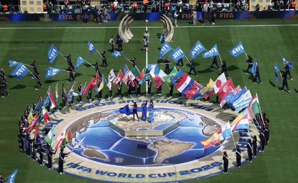 Lễ bế mạc World Cup mang nhiều yếu tố giải trí và thương mại. Ảnh: Getty Images.