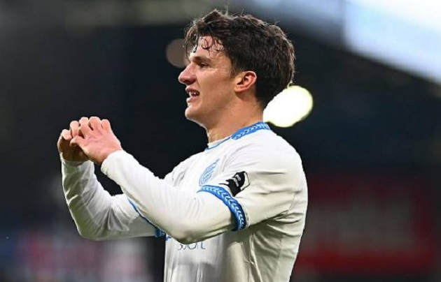 Tzolis đã ở rất gần với Arsenal. Ảnh: Getty.