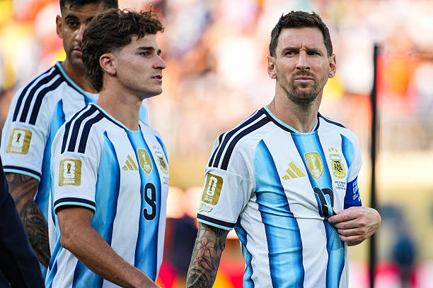Nỗi buồn thuộc về Lionel Messi và các đồng đội. Ảnh: Getty Images