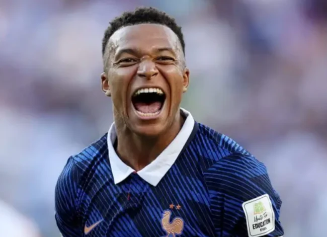 Ảnh bài viết Mbappe vượt Messi giành Chiếc giày Vàng World Cup như thế nào?